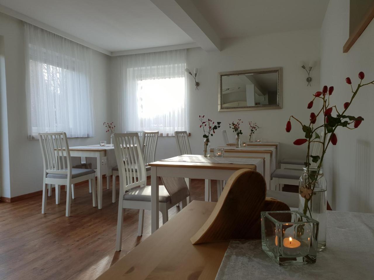 Bed And Breakfast Mittelkaernten 알트호펜 외부 사진